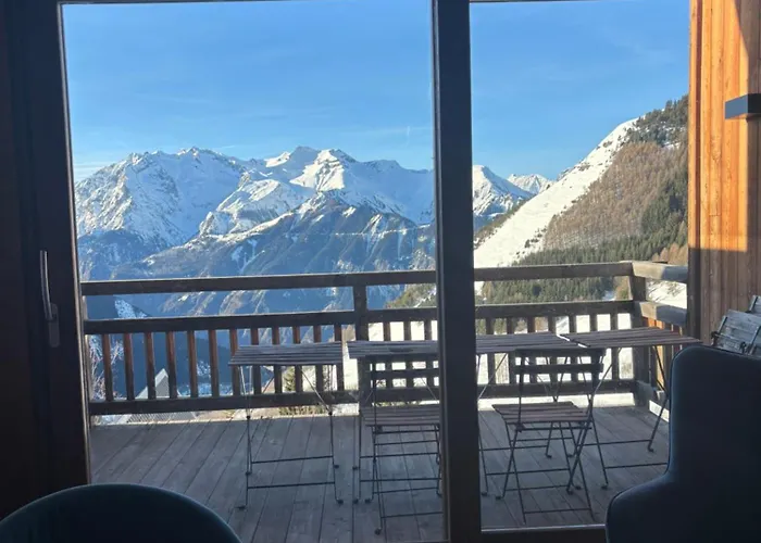 The Mountain View * Huez
